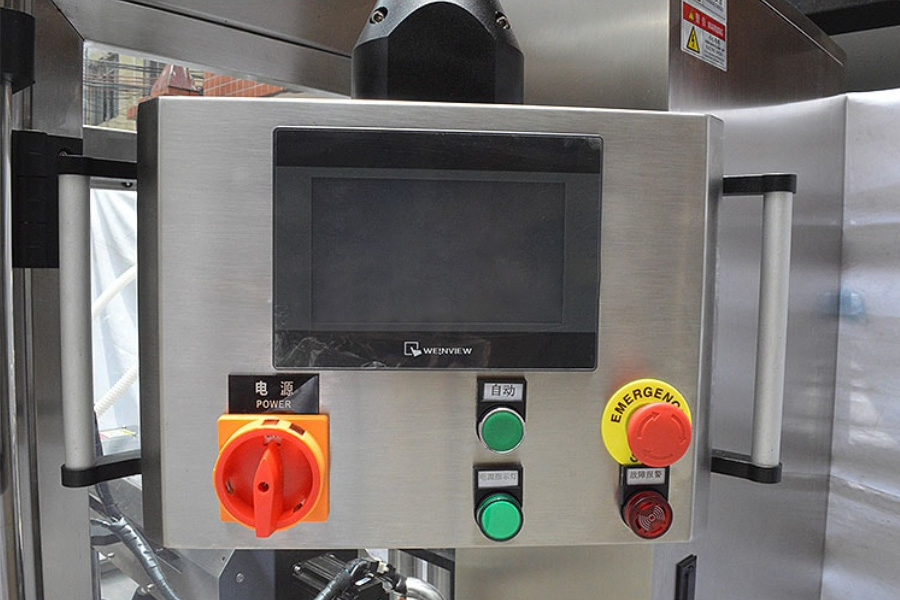 Kefai 4 Head Tracking Mobile High Viscosity Liquid Shampoo Bottling Filling Machine