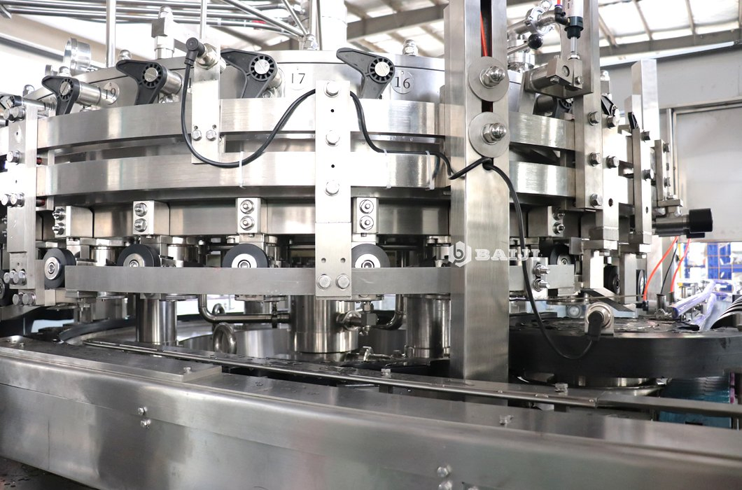 Completed a to Z Automatic Aluminum Can Soft Drink Liquid Beverage Filling and Packaging Machine