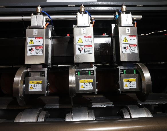 Slitting Part and Linear Motor