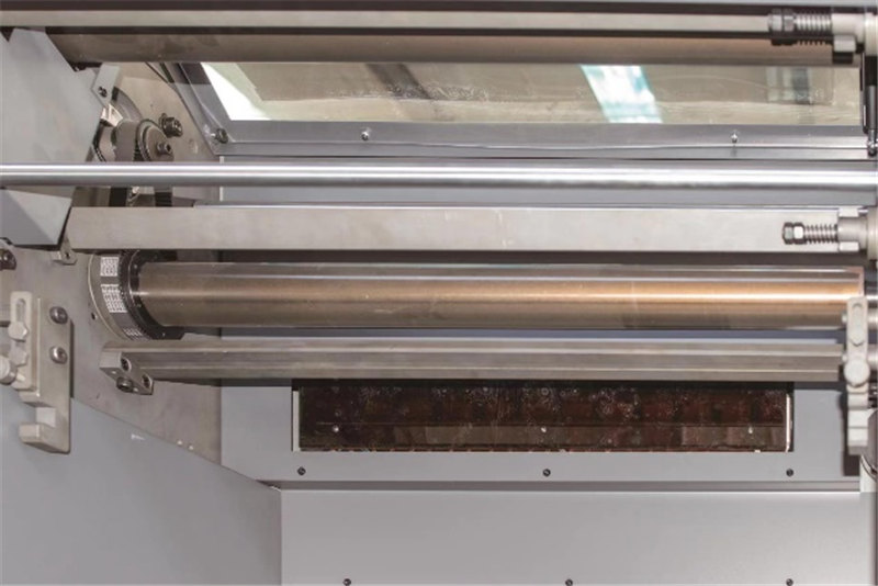 HTJ-1060 Machine View 1