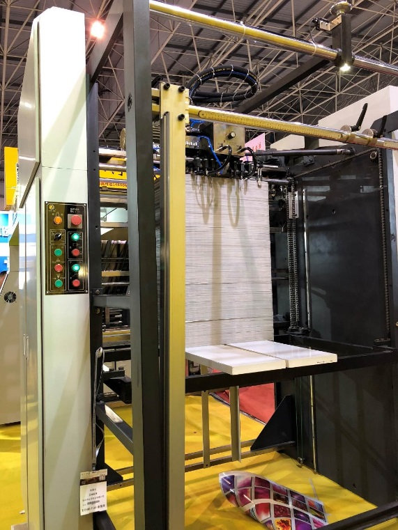 Suction Belts and Feeding Unit
