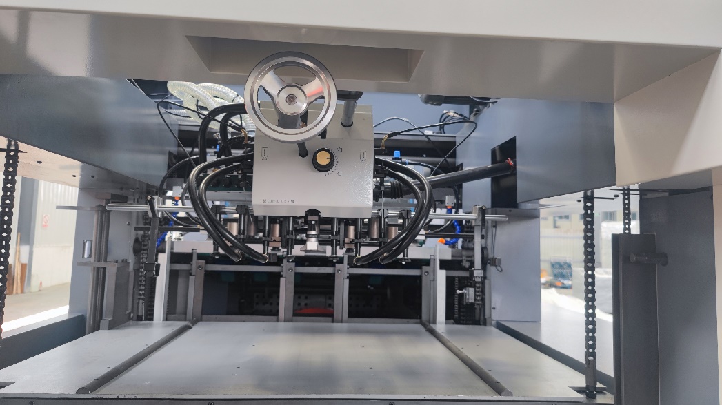 HMC-1050 Feeder Unit View