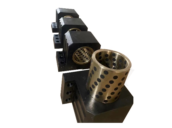 Main Shaft and Self-Lubricating Graphite Bushing