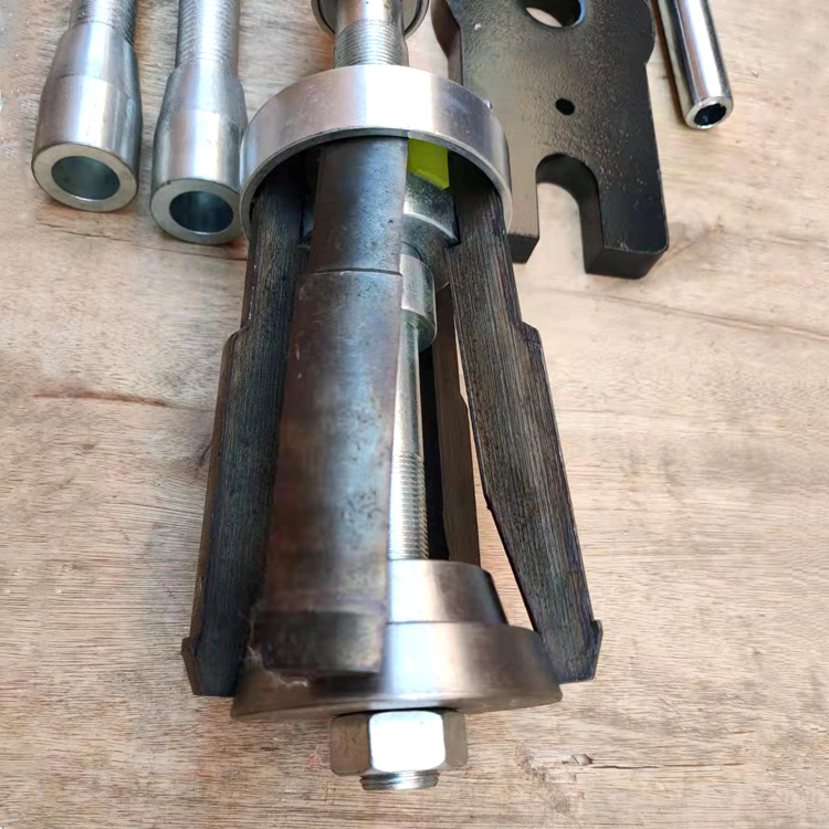 Auto Repair Universal Hydraulic Cylinder Liner Puller for Diameter of Liner 80-140mm