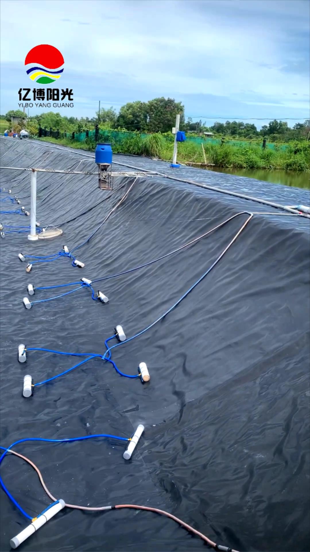 0.5-3mm UV Resistant HDPE LLDPE Waterproof Geomembrane Pond Liner for Salt Farms, Landfills &amp; Artificial Lake