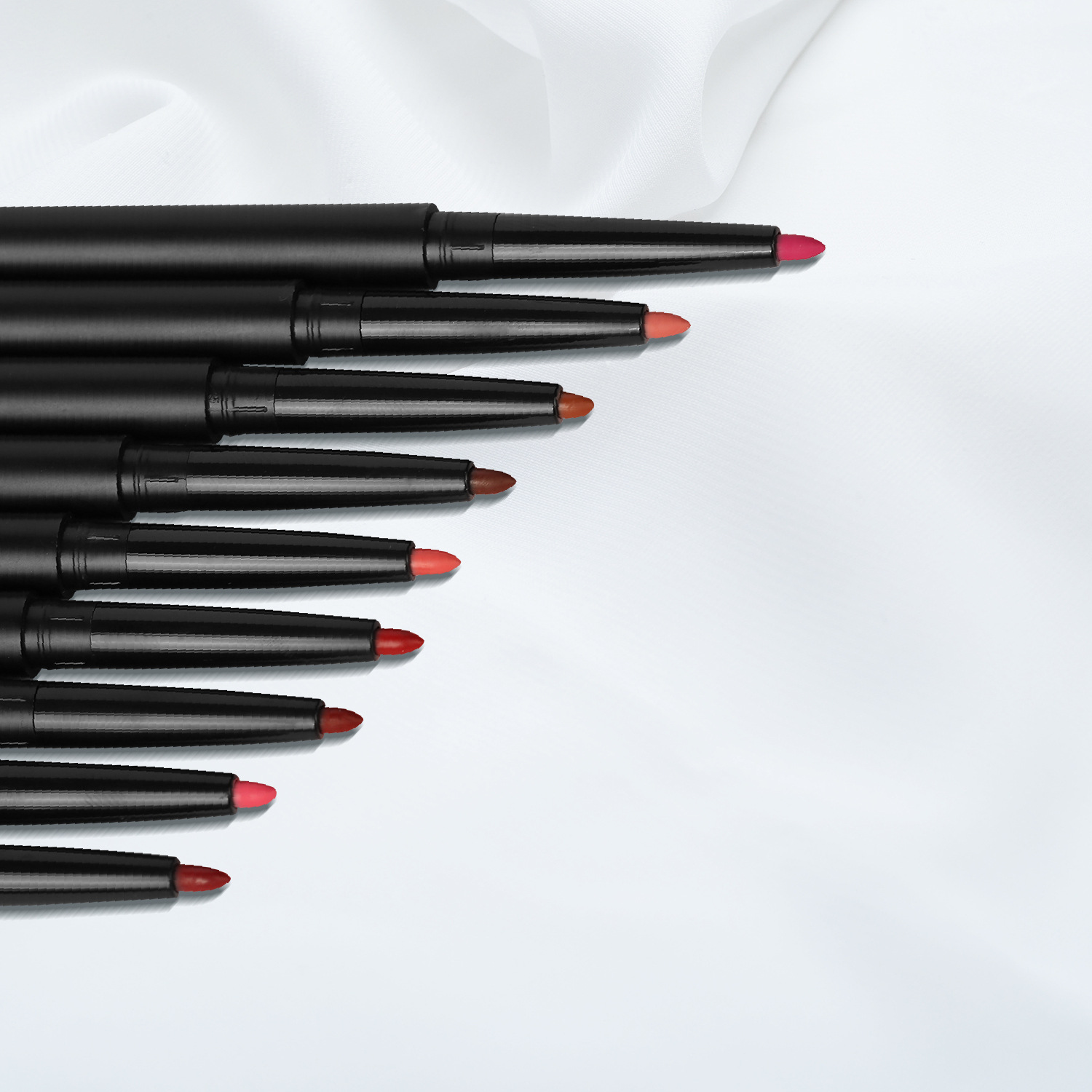 Wholesale High Pigment Waterproof Color-Resistant Lip Liner Pencil Private Label Smooth Creamy Long Lasting Lip Pen Wholesale