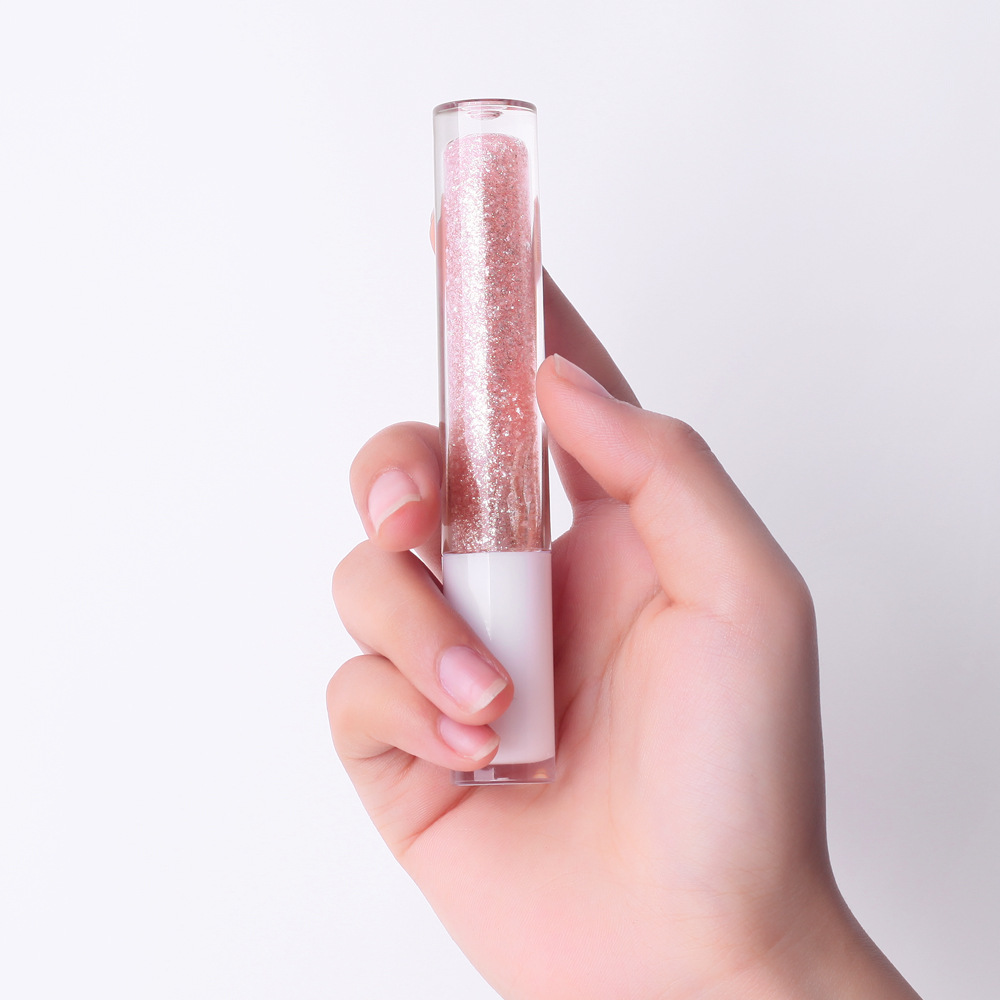 Lip Gloss Detail 4