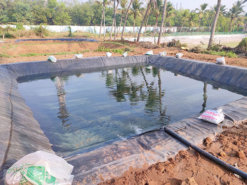 On Sale Modern Design 1.5mm or 2mm Preformed EPDM Pond Liner for Koi Fish and Small Agricultural Geomembranas Pond Liner
