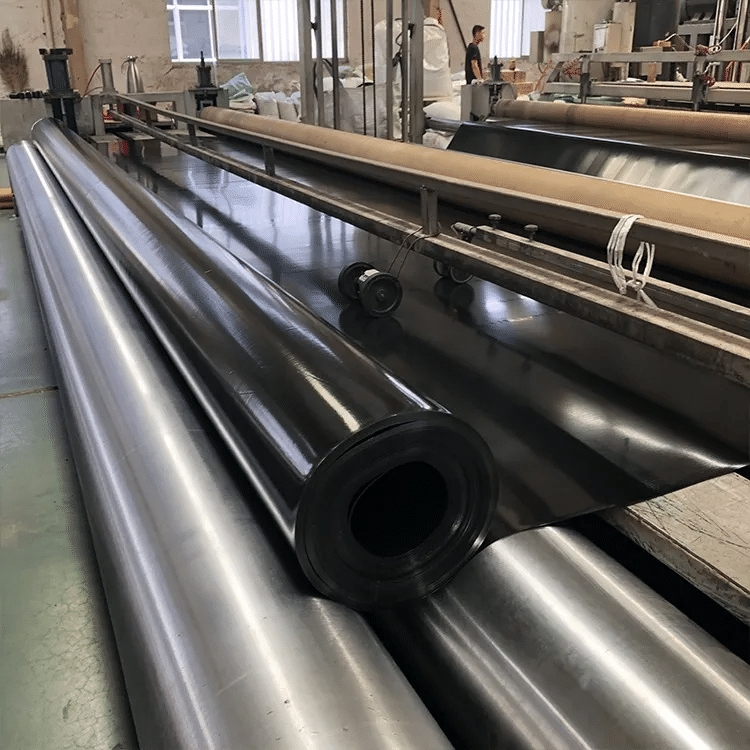 Reinforced 1mm 1.5mm 2mm HDPE Polyethylene Plastic Sheeting UV Anti-Aging Pond Liner for Fish Farm Shrimp Farm Landfill