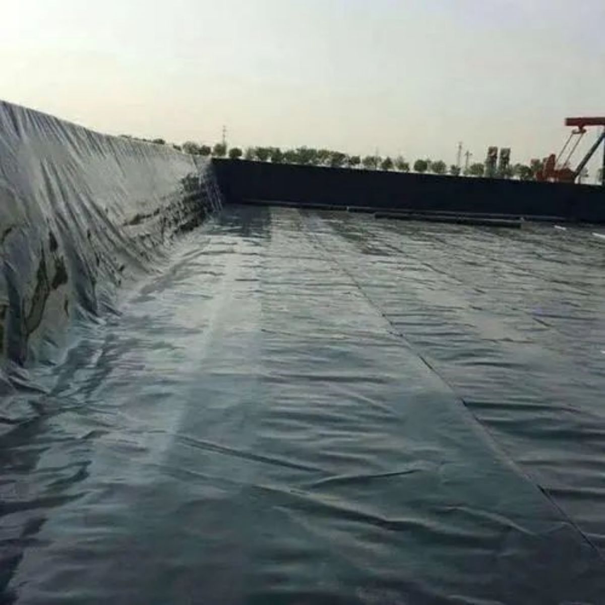 Industrial Design Style HDPE Geomembrane Liner for Outdoor Use for Landfill Project &amp; Pond Fish Farm in Peru Made of LLDPE LDPE
