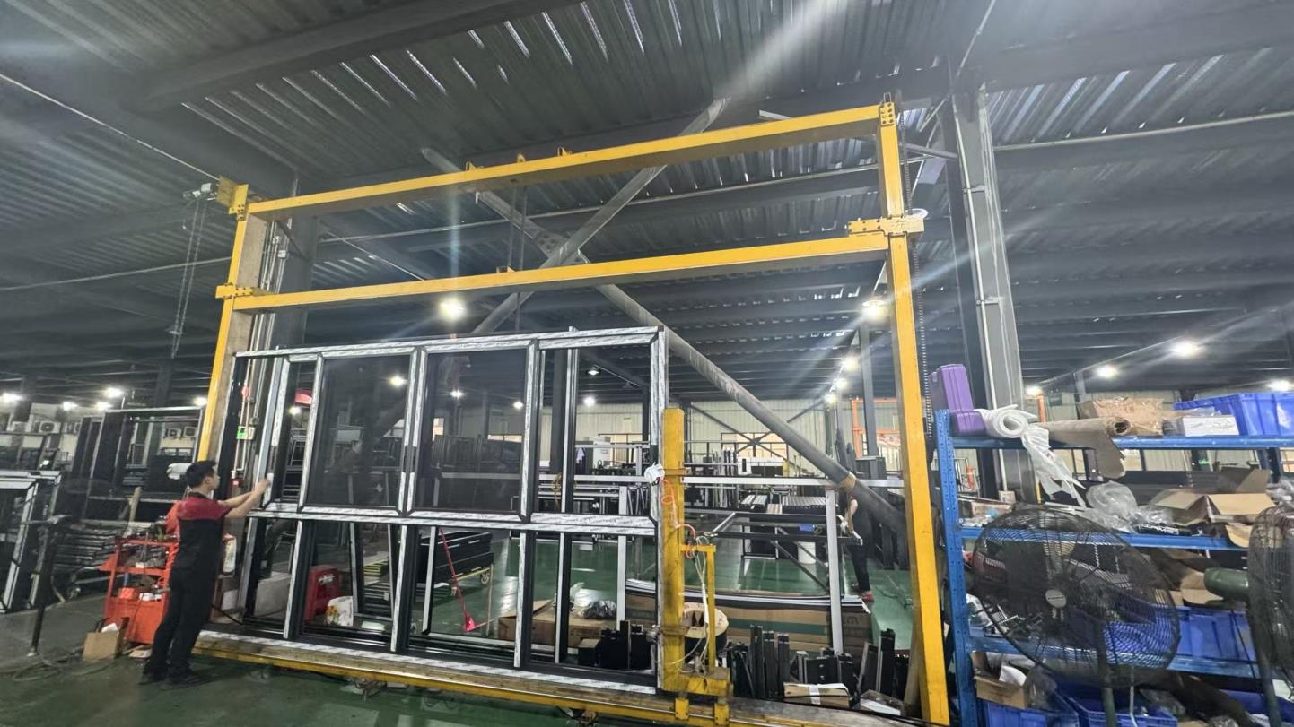 Debugging Rack for Complete Assembly Verification