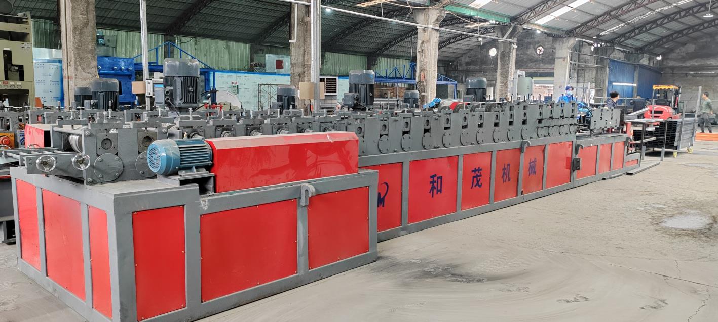 Forming Machine