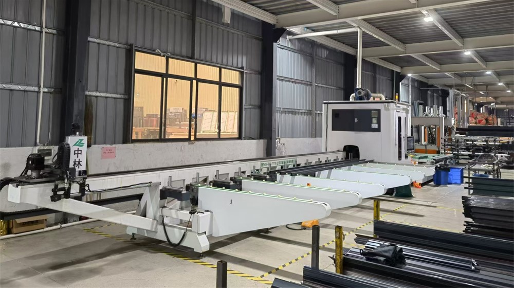 Laser Cutting Machine