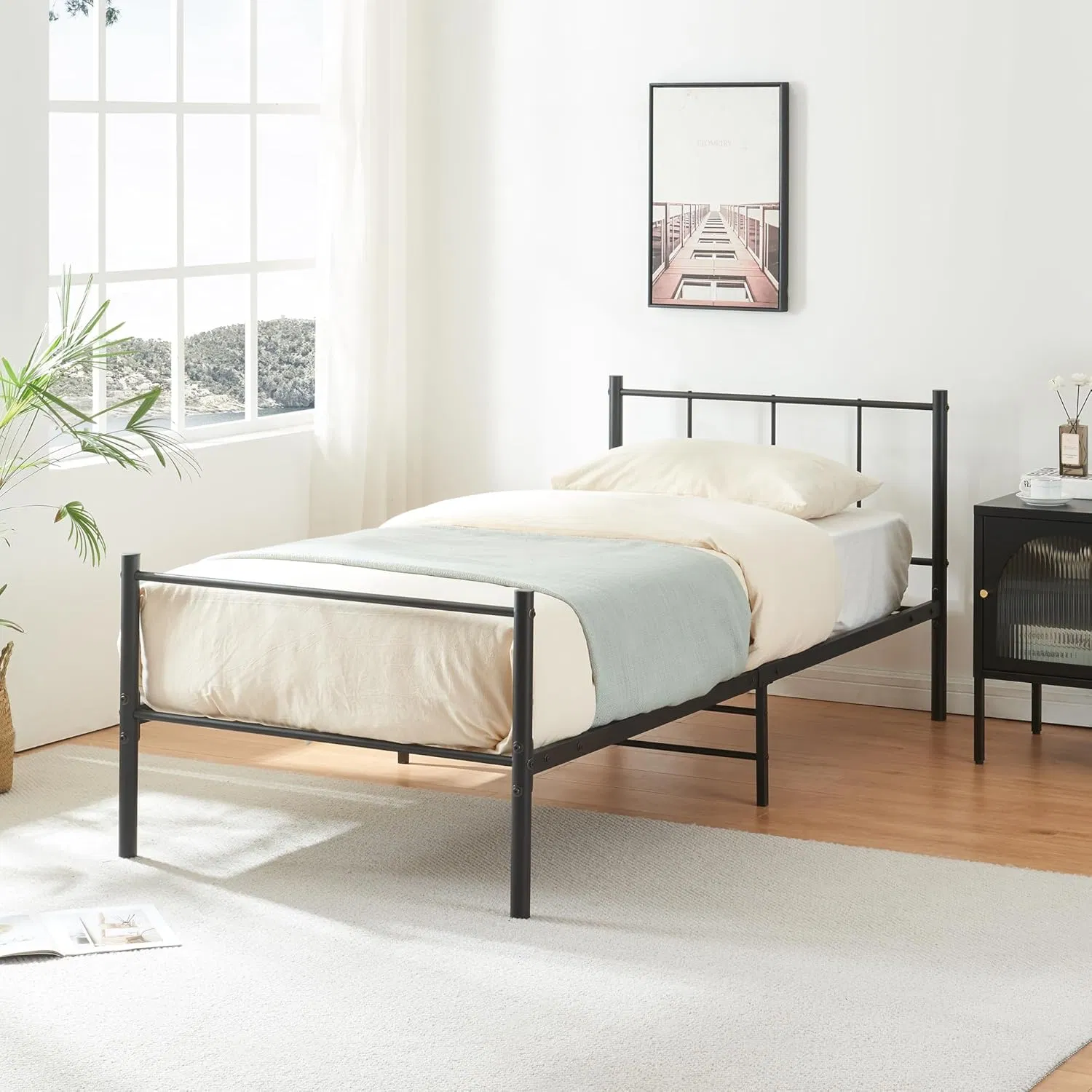 Modern Style Space Saving Beds Frame Underbed Storage Quick Assembly Metal Bedframe for UK Bedroom Bed Furniture Frame
