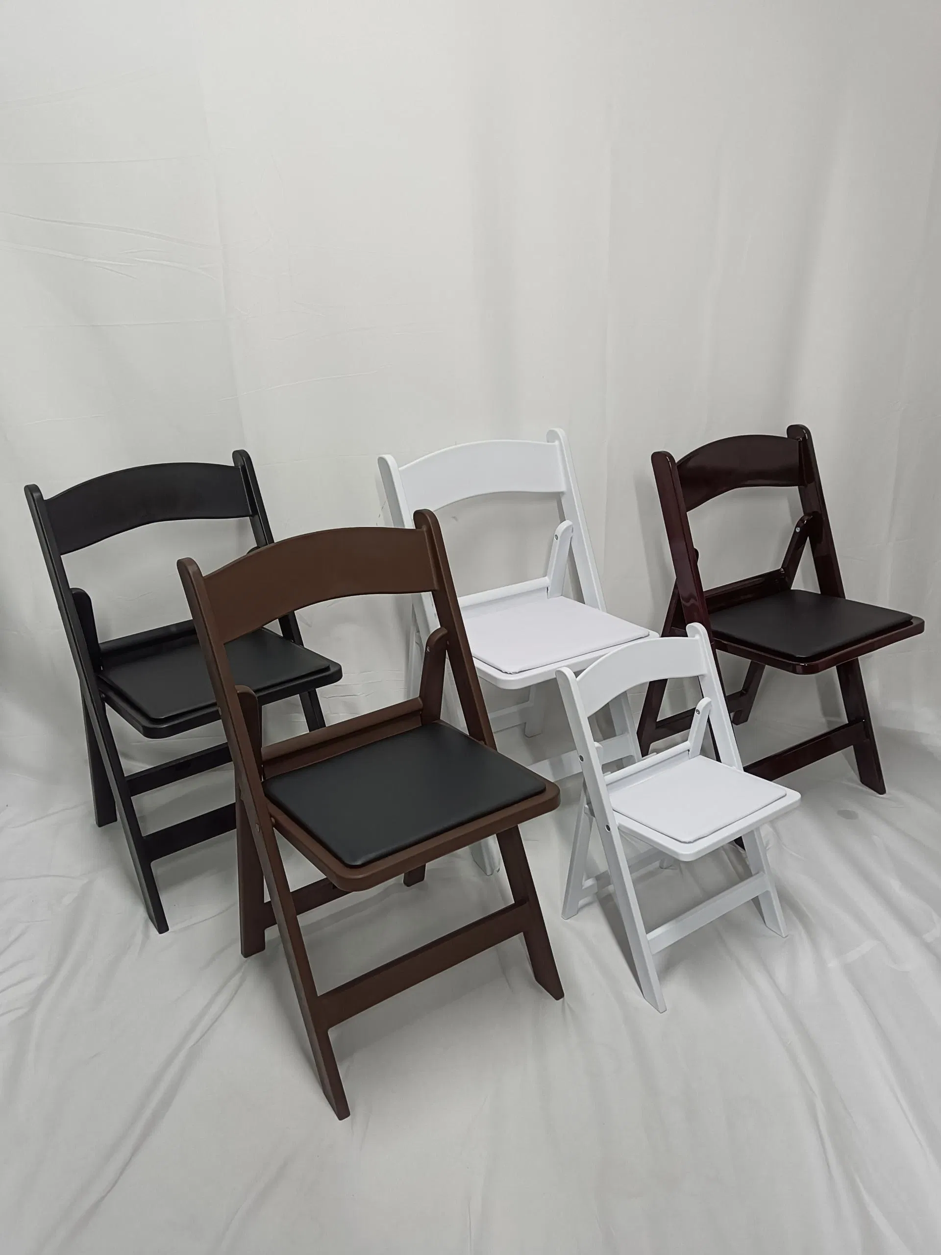 Factory Wholesale Garden Party Stacking Wedding Event PP Waterproof Padded White Black Brown Resin Folding Chairs for Events