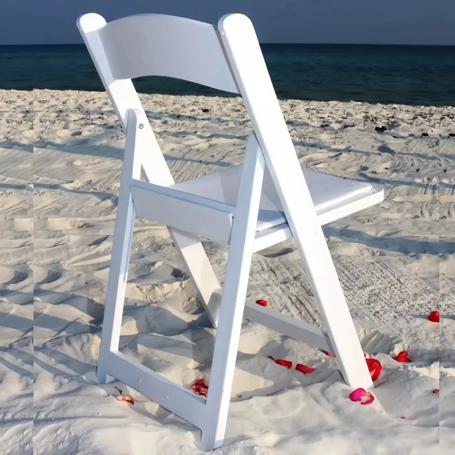 White Resin Folding Chair Portable Outdoor Garden Wedding Foldable for School Park Party Event Kitchen Villa