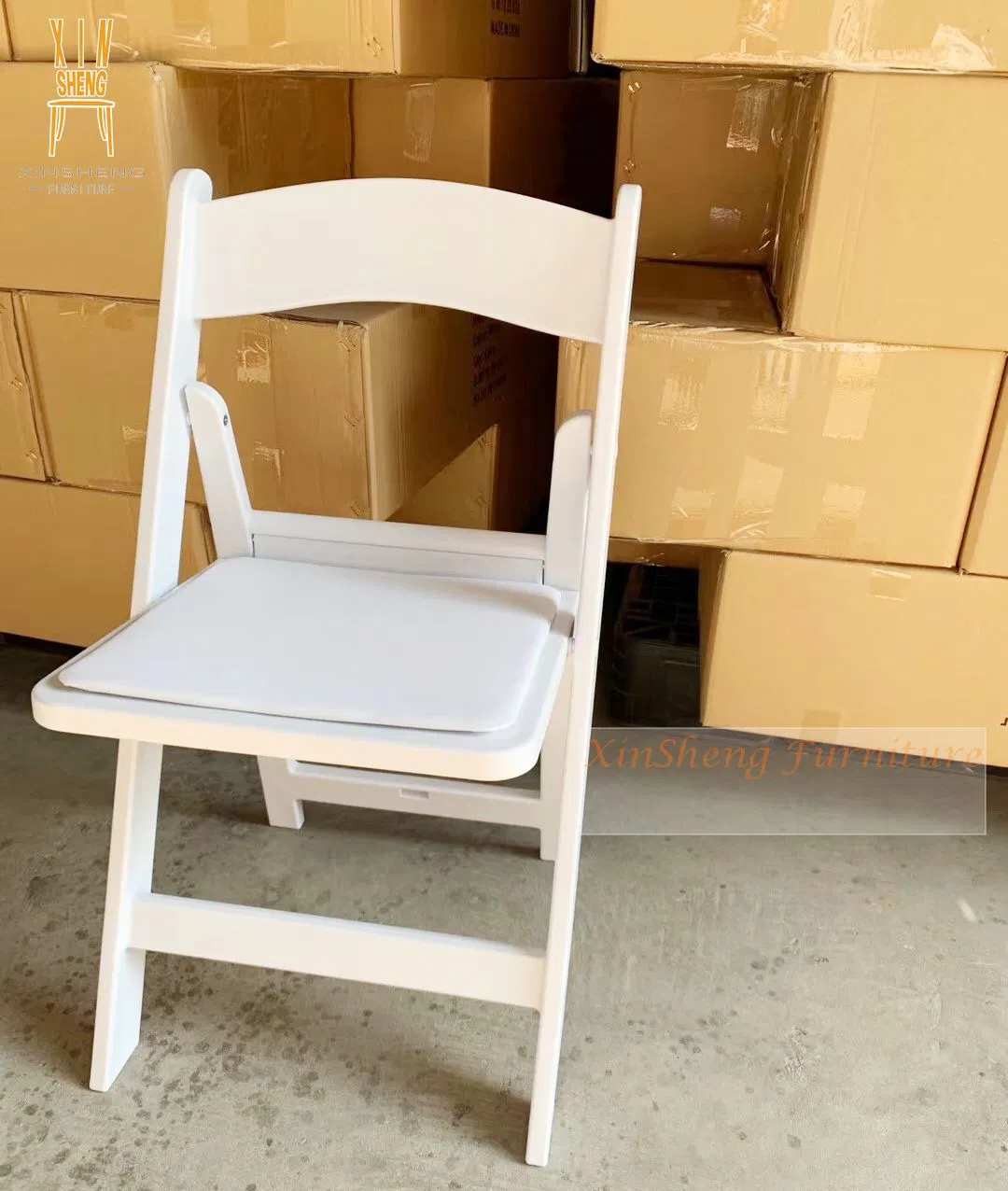 Hot Sale Foldable Chair Wedding Event Plastic Wimbledon Garden Chairs White Resin Folding Chair Outdoor