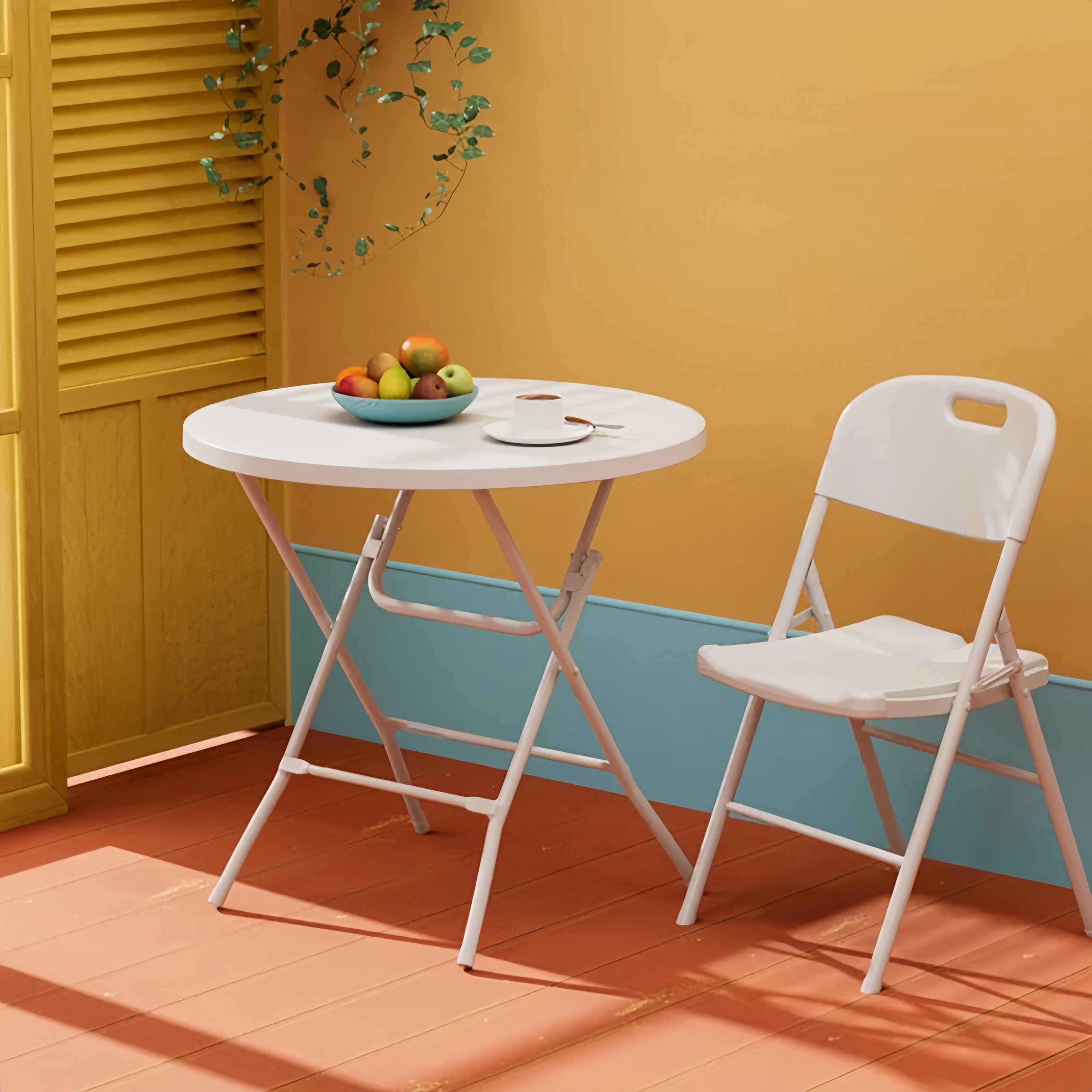 Hot Selling Plastic Folding Chair For Events Parties Camping Picnic Outdoor Folding Chair Portable Garden Folding Chairs