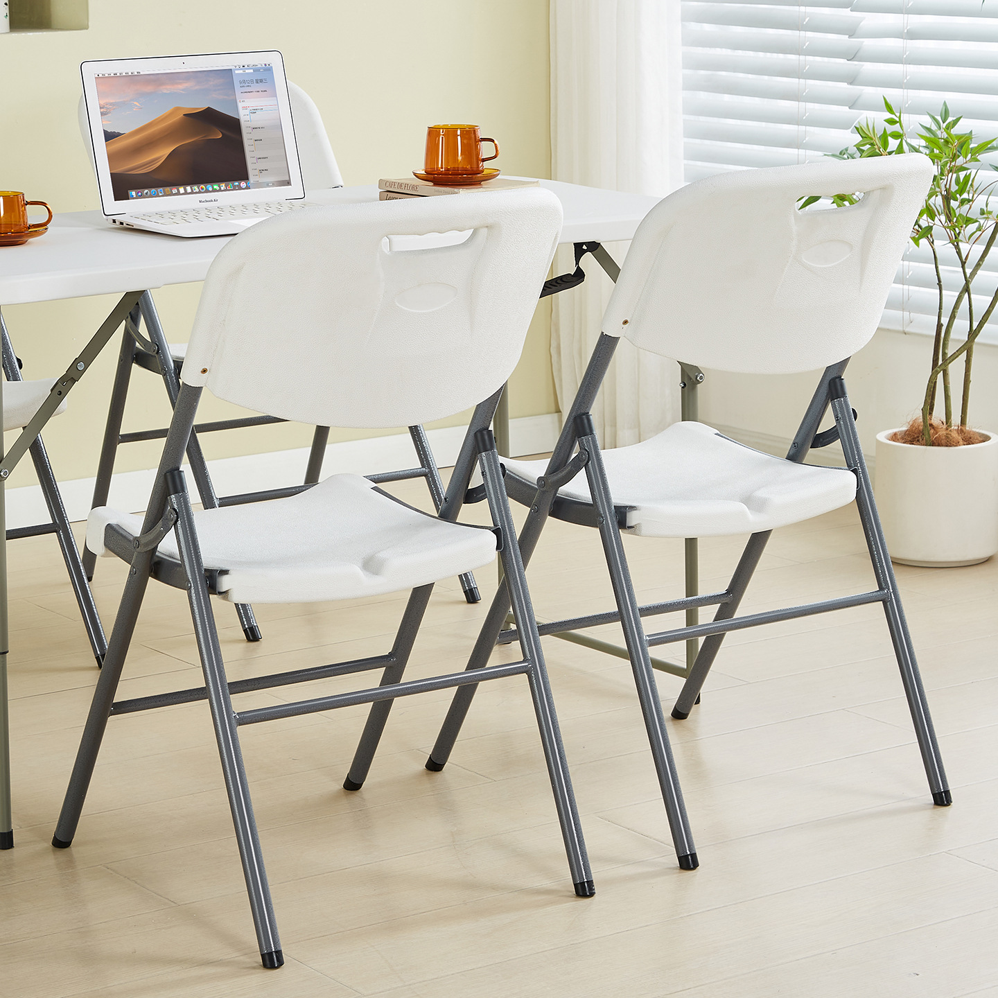 Modern Design Lightweight Folding Portable Plastic Chair Outdoor Use Plastic Chairs with Steel Frame