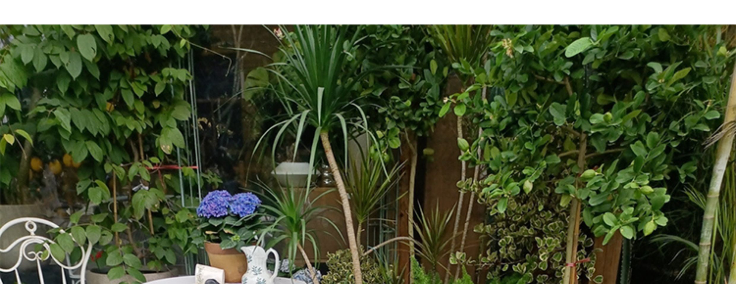 Outdoor furniture product view 3
