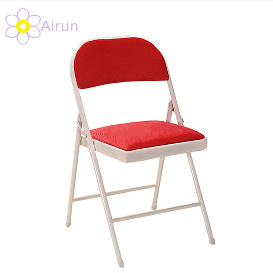 Living Room Using Padded Cheap Metal Folding Chairs