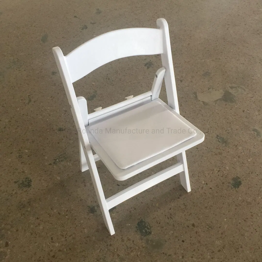 Hot Sales Kids Vinyl Padded Folding Chair for Kids Party &amp; Event Chairs