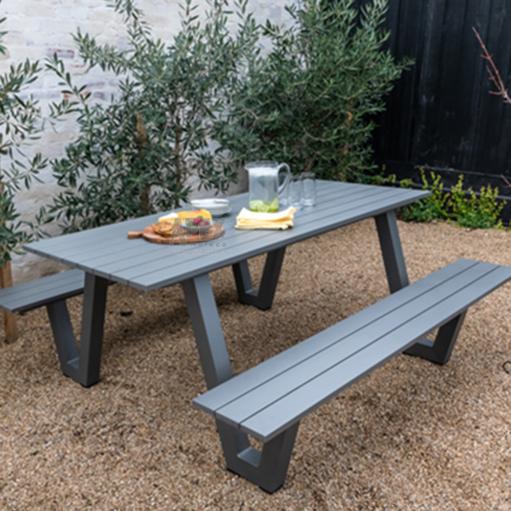 Picnic Portable Suitcase Outdoor Table Set Easy Folding Dining Camping Table Picnic Set with Umbrella Hole