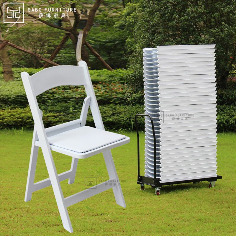 Factory Supply White Resin Wimbledon Garden Chair Foldable Outdoor Furniture Wholesale Modern Banquet Restaurant PP Plastic Party Event Wedding Folding Chairs
