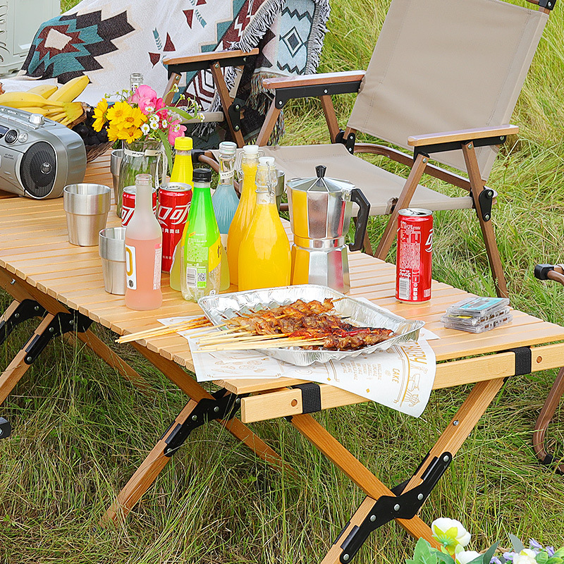 Portable Foldable Outdoor Aluminum Alloy Carbon Steel Egg Roll Table for Picnics Campsites Iron Metal Outdoor Furniture