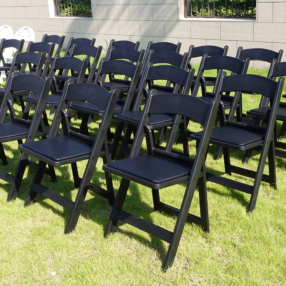 Folded Wimbledon Resin Chair Advantage Show