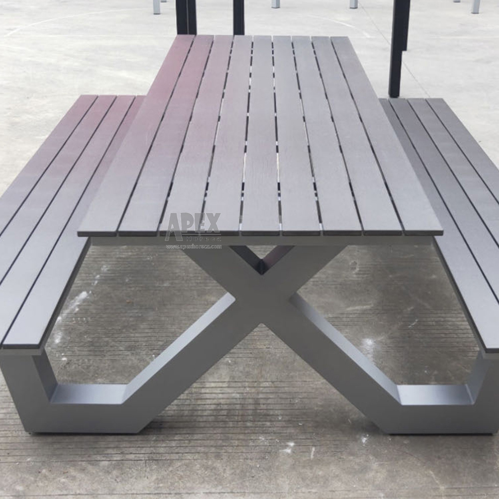 Picnic Portable Suitcase Outdoor Table Set Easy Folding Dining Camping Table Picnic Set with Umbrella Hole