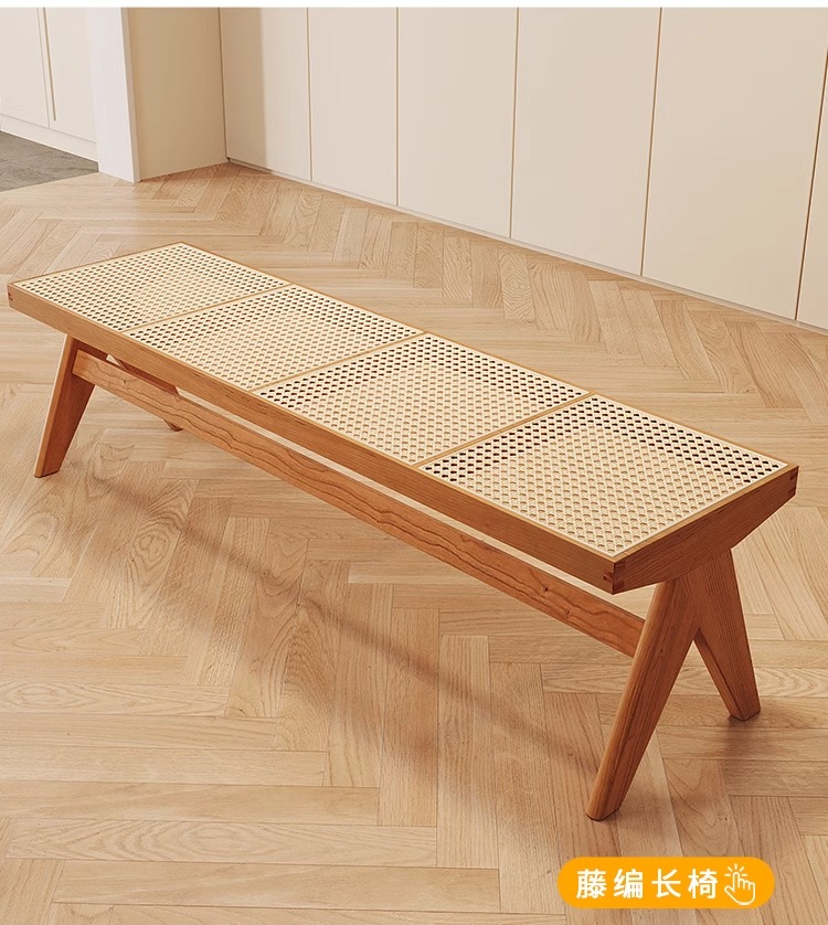 Space-Saving Dining Table