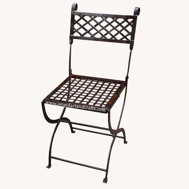 Popular Antique Rustic Wrought Iron Folding Restaurant Dining Vintage Industrial Style Metal Outdoor Garden Dinning Chair Sale