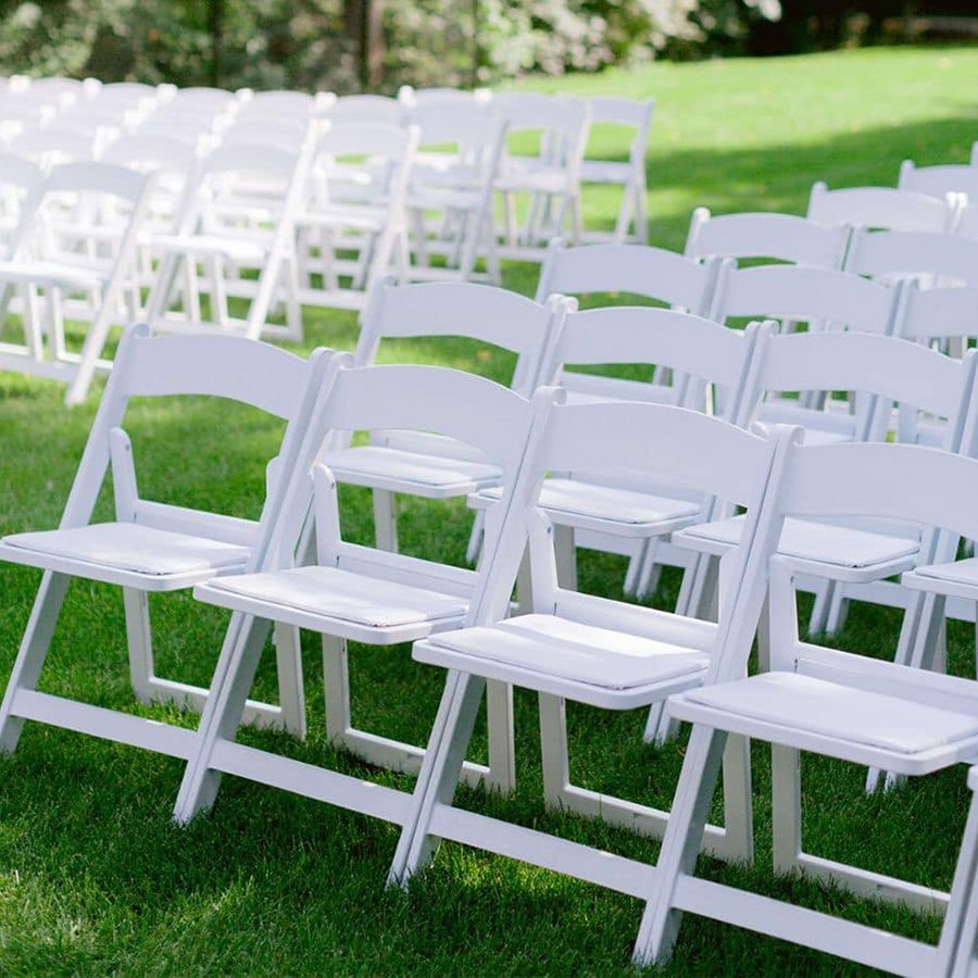 Polypropylene Portable Outdoor Garden Plastic White Padded Folding Resin Chair