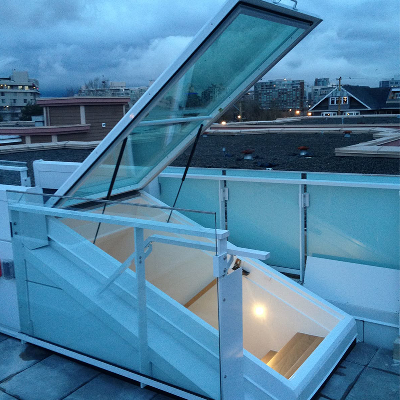 OUNA Smart Home Living Aluminum Skylight Automatically Adjusts to Weather and Time for Perfect Indoor Climate and Light
