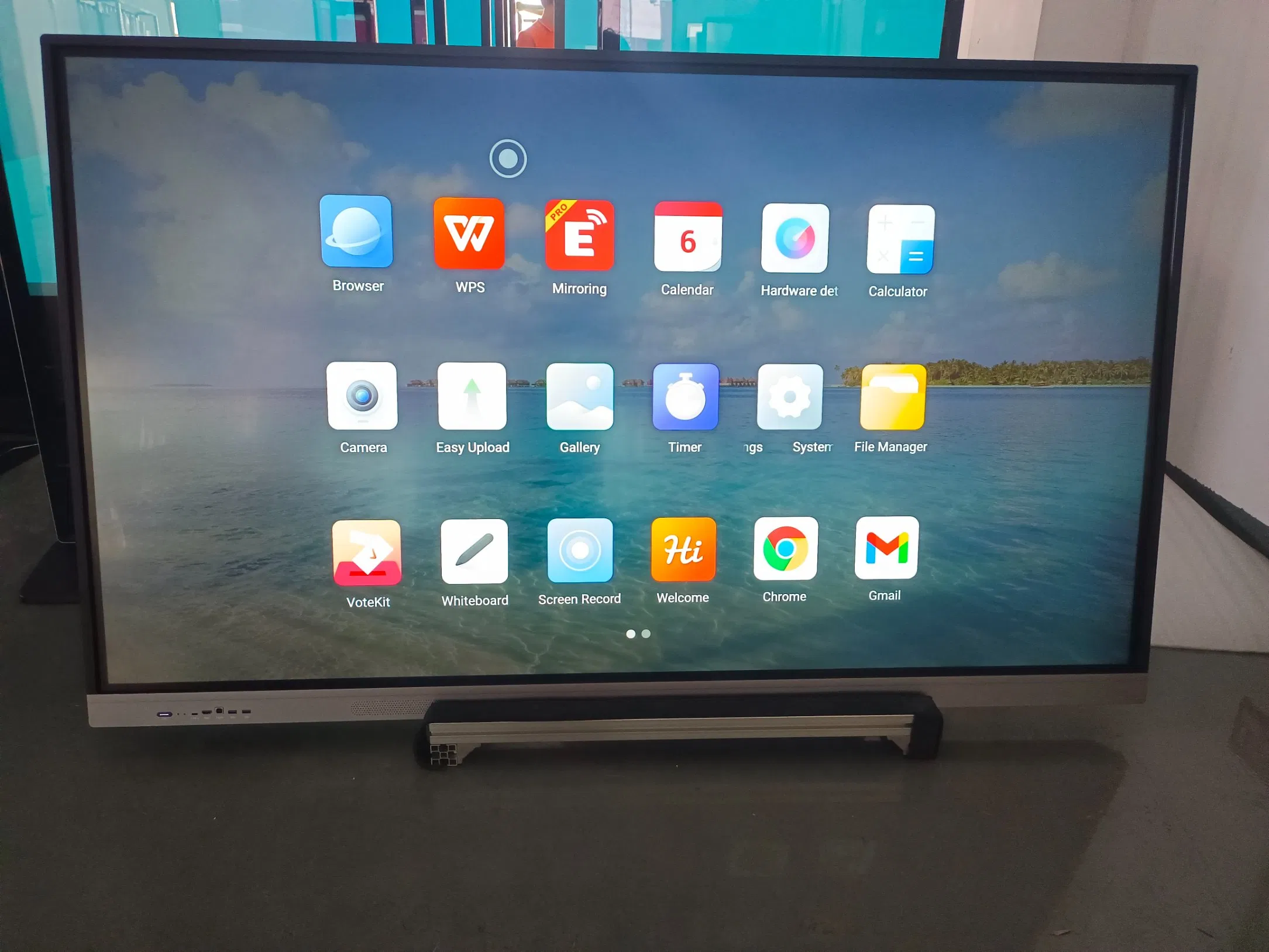 All-in-One Interactive Digital Portable Multi-Touch Interactive Whiteboard System for Modern Classrooms