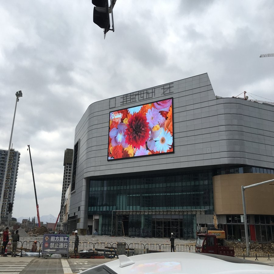 P2 Outdoor Giant High Brightness Advertising External LED Video Wall Display