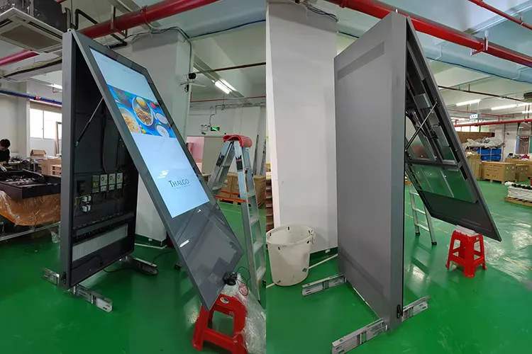 Outdoor Totem Side View