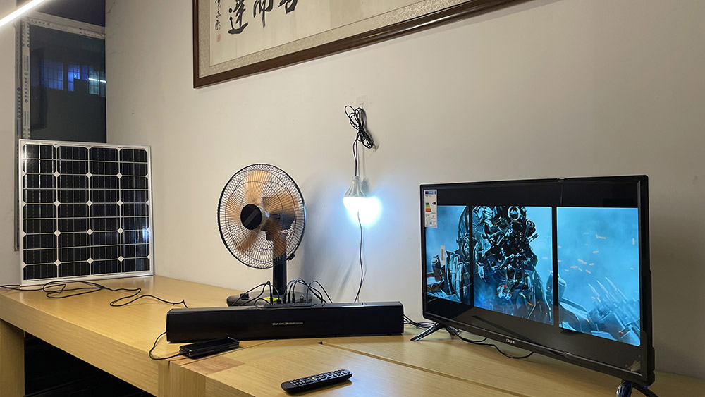 Hot Sale Solar Soundbar TV System for Home Solar Energy Storage System Watching TV Blowing Fan Lighting Bulbs Listening Music Classic Black with 18ah Batteries