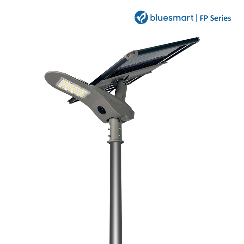 Solar System Security Outdoor Lamp Durable Lithium Battery with Solar Panel and Pole