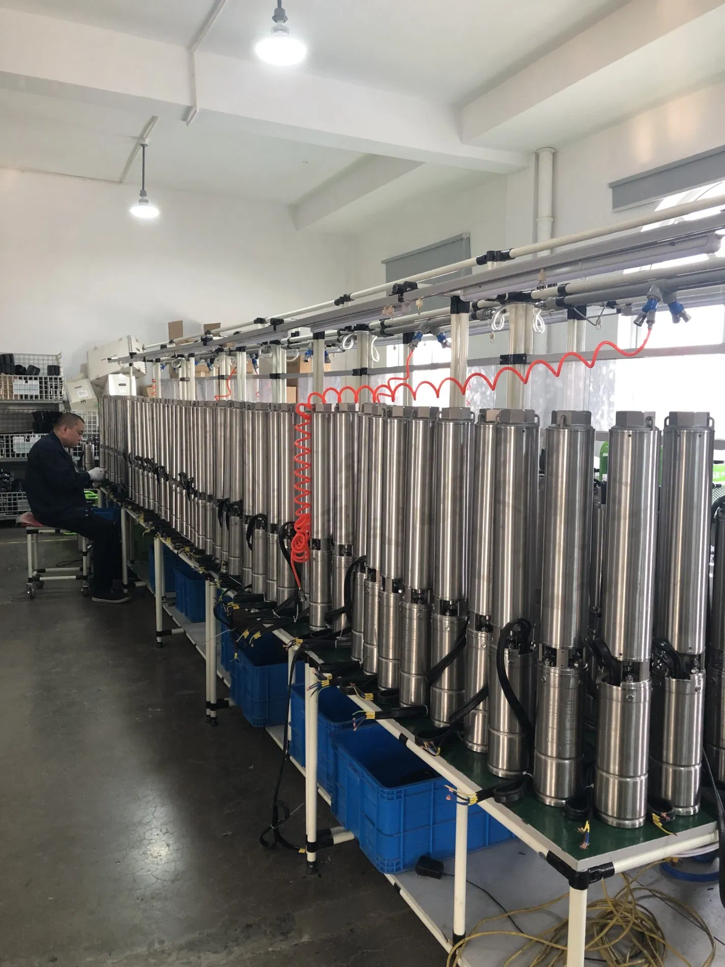 1HP, 2HP Solar Powered Submersible Deep Well Farm Use DC Solar Water Pump System