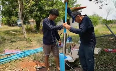 12V/24V/48V Solar Water Pump 0.2HP/0.5HP/1HP Submersible Borehole Solar Powered DC Water Pump System