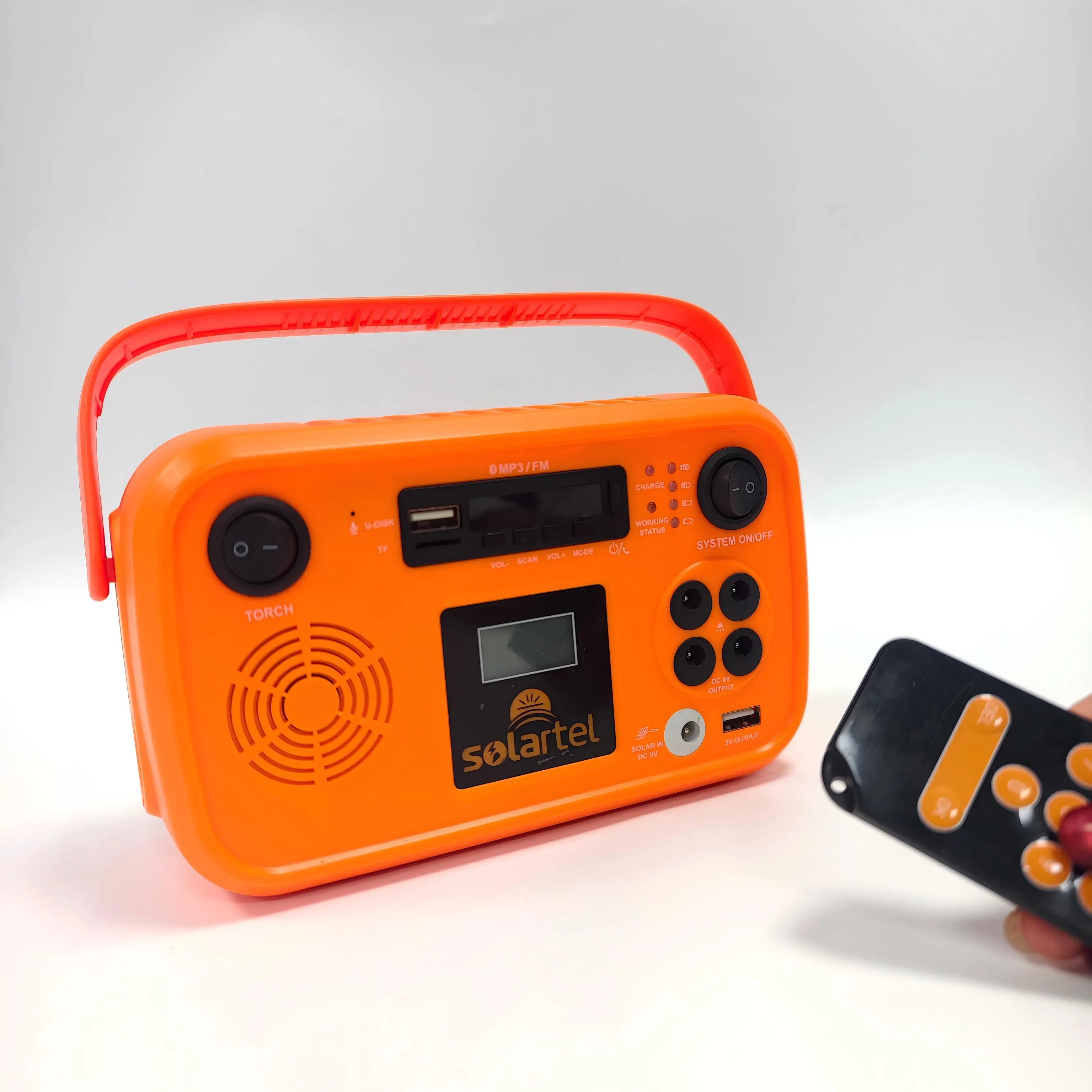 Portable Pay as You Go Solar Home System 4bulbs Flashlight Radio/Bluetooth