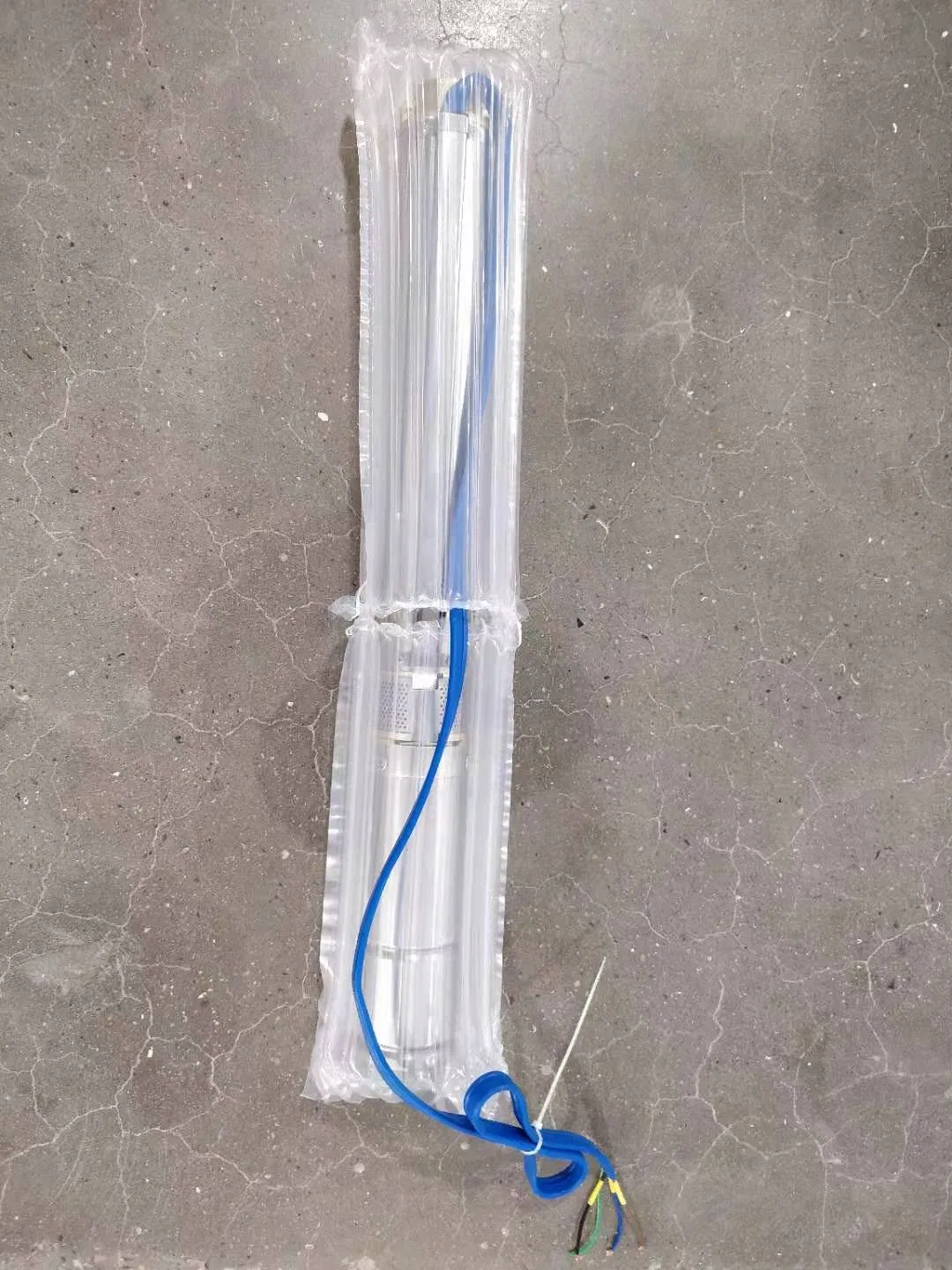 1HP, 2HP Solar Powered Submersible Deep Well Farm Use DC Solar Water Pump System