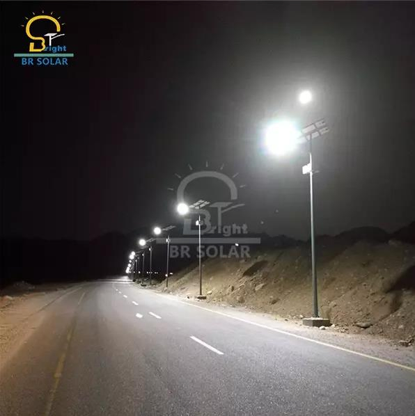 8m 80W Solar LED Outdoor Lighting with 10 Years Experience