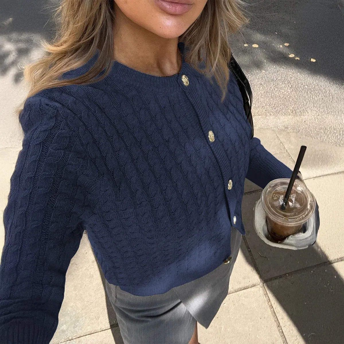 سترة كاردigan صوفية نسائية بأكمام طويلة بلون موحد من أوروبا وأمريكا لفصل الخريف والشتاء 2025