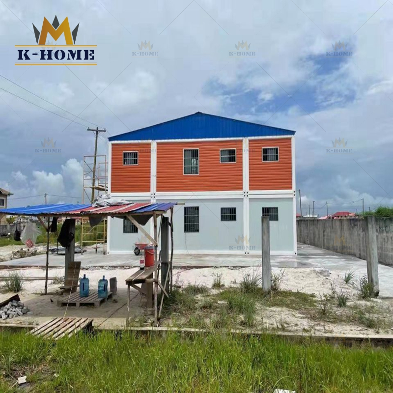 Alojamiento temporal en cabina portátil para estudiantes
