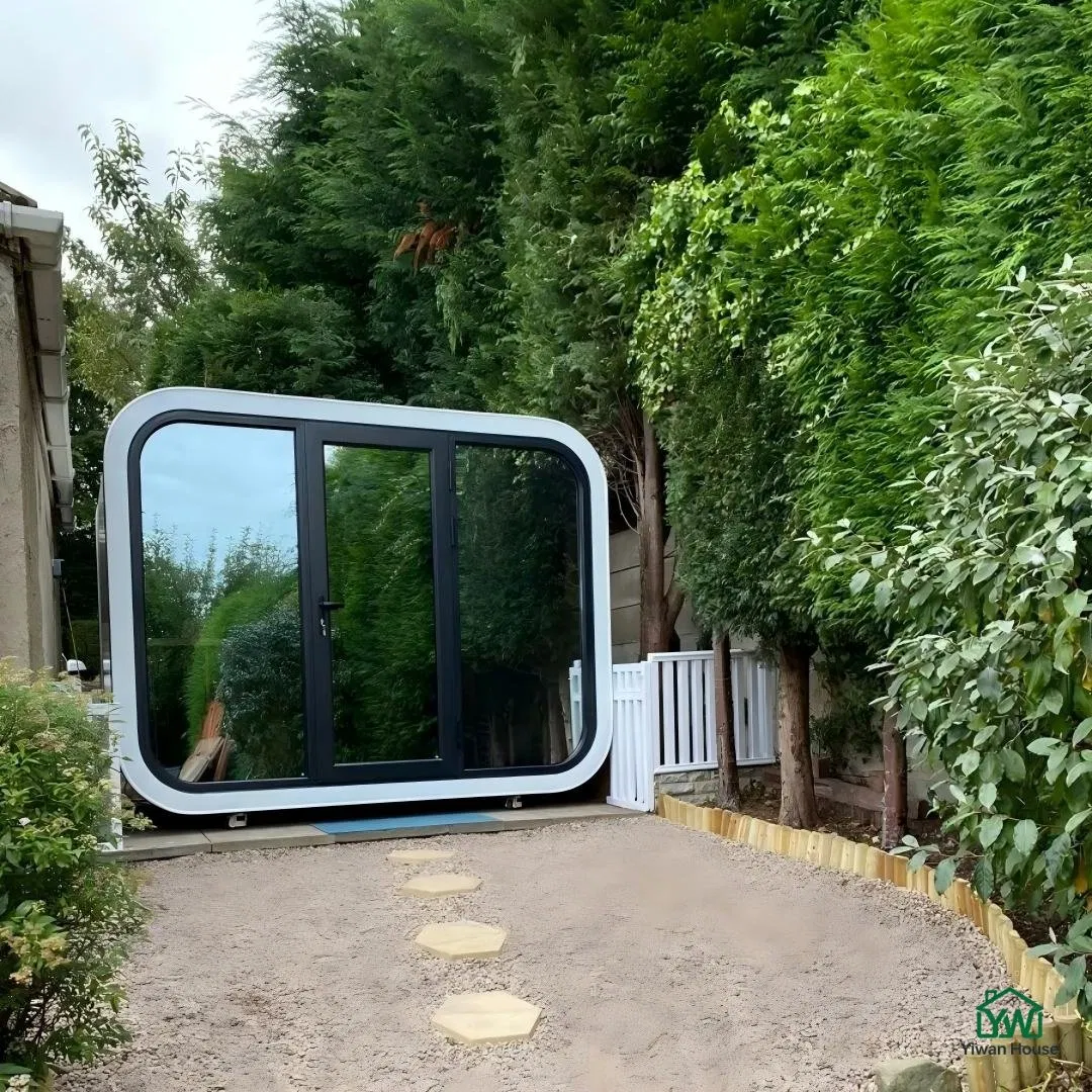 Unidad de dormitorio y baño totalmente amueblada de vivienda prefabricada premium terminada para operación de resort de glamping mini hotel 20FT cápsula transportable cabaña de manzana