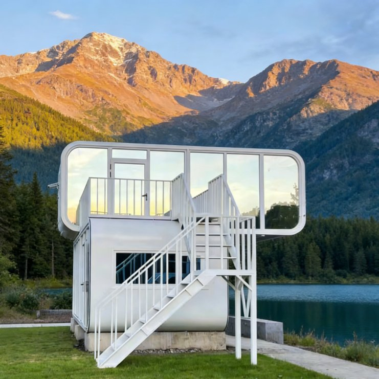 Cabaña Atractiva de Manzana para Turistas en el Resort de Montaña y Parque Forestal