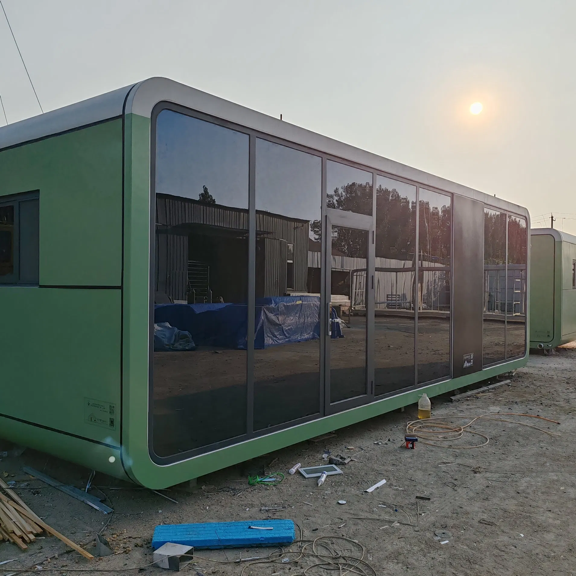 Villa de lujo moderna expandible casa móvil prefabricada cápsula espacial resort caravana cabaña pequeña